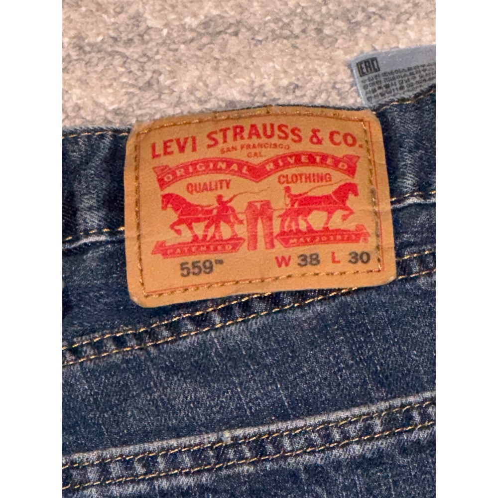 Levis 559 Relaxed Straight Jeans Mens 38x30 Blue Denim Medium Wash 00559-2765 - Picture 3 of 5